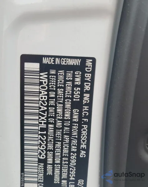 2017 Porsche Panamera 4S z USA, uszkodzony, nr VIN WP0AB2A7XHL122929